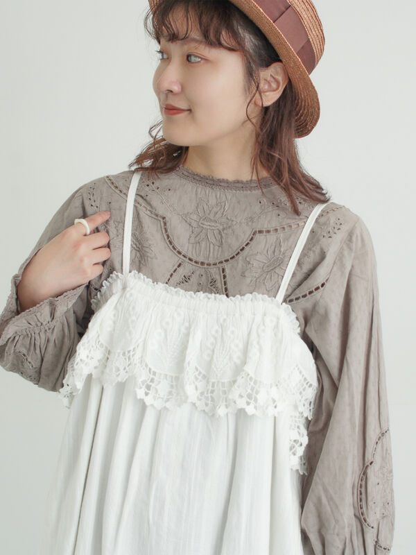 WHITE COLLECTION】スカラップ刺繍キャミワンピース（ホワイト