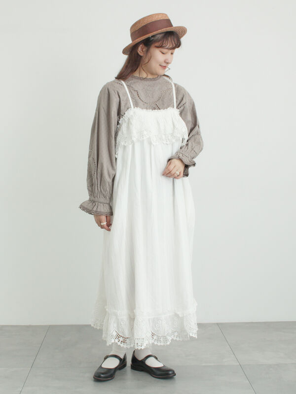 WHITE COLLECTION】スカラップ刺繍キャミワンピース（ホワイト