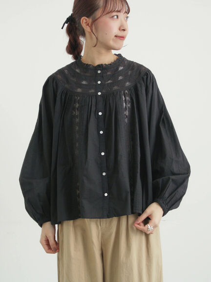 リバーレースラウンド切替ブラウス（オフホワイト/ブラック）｜TSUHARU by Samansa Mos2（ツハルバイサマンサモスモス）通販