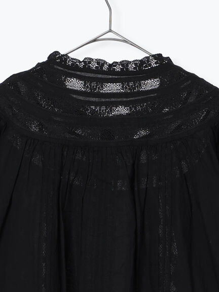 リバーレースラウンド切替ブラウス（オフホワイト/ブラック）｜TSUHARU by Samansa Mos2（ツハルバイサマンサモスモス）通販