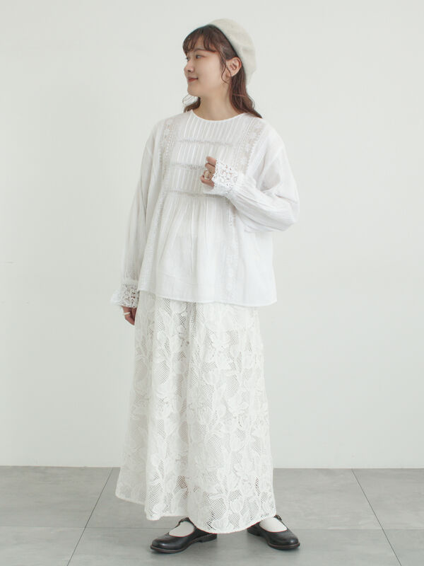 WHITE COLLECTION】リバーレースピンタックブラウス（ホワイト