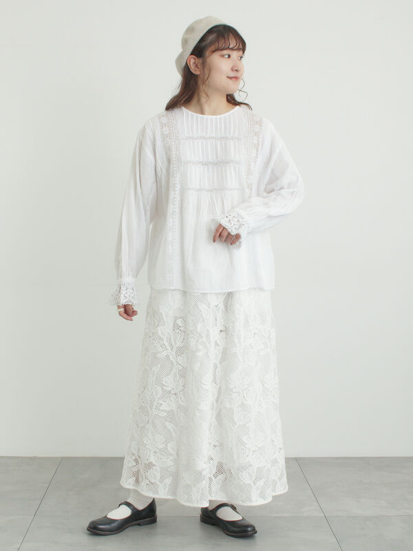 WHITE COLLECTION】リバーレースピンタックブラウス（ホワイト