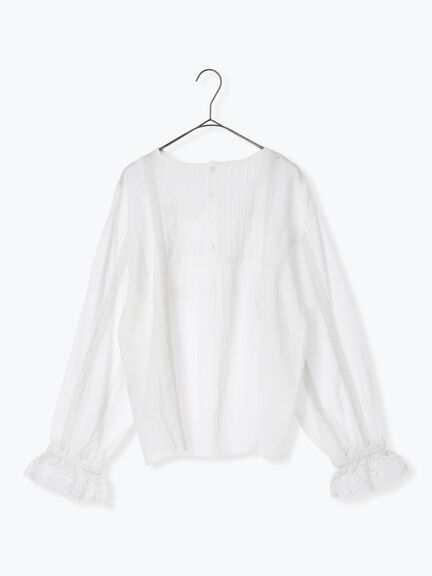 【WHITE COLLECTION】リバーレースピンタックブラウス（ホワイト）｜TSUHARU by Samansa Mos2（ツハルバイサマンサモスモス）通販