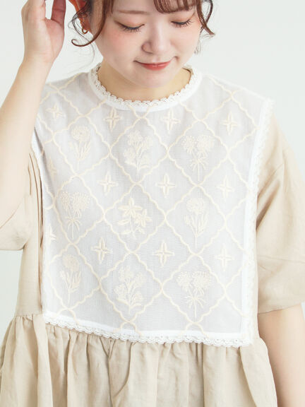 【WEB限定 Sサイズ】メッシュ花刺繍ベスト付きワンピース（チャコールグレー/ベージュ）｜TSUHARU by Samansa Mos2（ツハルバイサマンサモスモス）通販