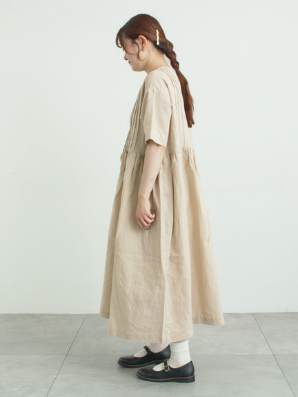【WEB限定 Sサイズ】メッシュ花刺繍ベスト付きワンピース（チャコールグレー/ベージュ）｜TSUHARU by Samansa Mos2（ツハルバイサマンサモスモス）通販