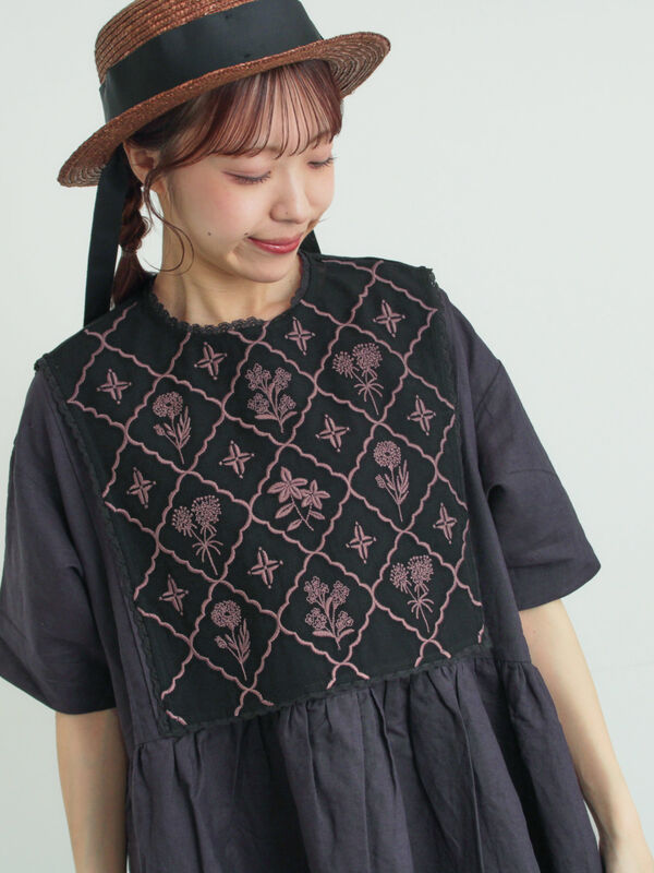 WEB限定 Sサイズ】メッシュ花刺繍ベスト付きワンピース
