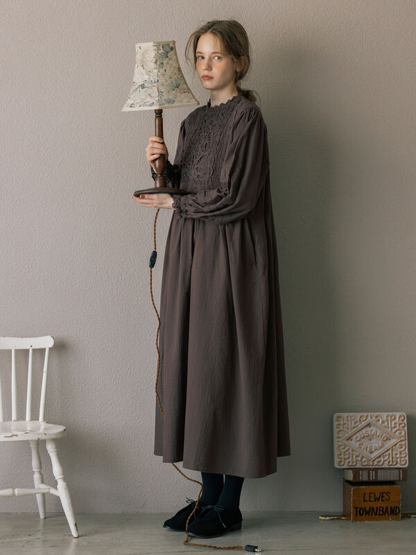 【ecru×brown collection】バテンレースワンピース【WEB限定 Sサイズ】（ブラウン/エクリュ）｜TSUHARU by Samansa Mos2（ツハルバイサマンサモスモス）通販