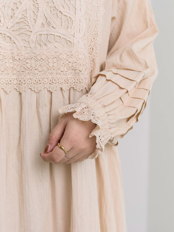 ecru×brown collection】バテンレースワンピース【WEB限定 Sサイズ