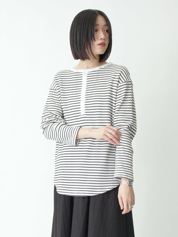 セール】 2wayヘンリーネックプルオーバー（ブラック/レッド/キナリ