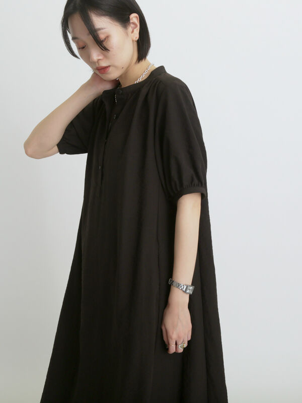 セール】 ワッシャーAラインワンピース（オフホワイト/ブラック