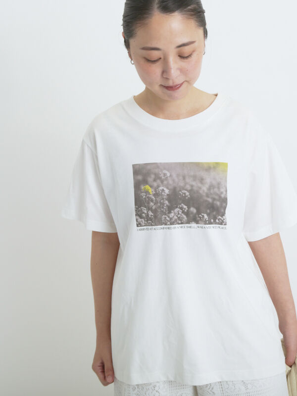 フォトプリントTシャツ(フラワー)（オフホワイト）｜sm2rhythm（サマンサモスモス リズム）通販