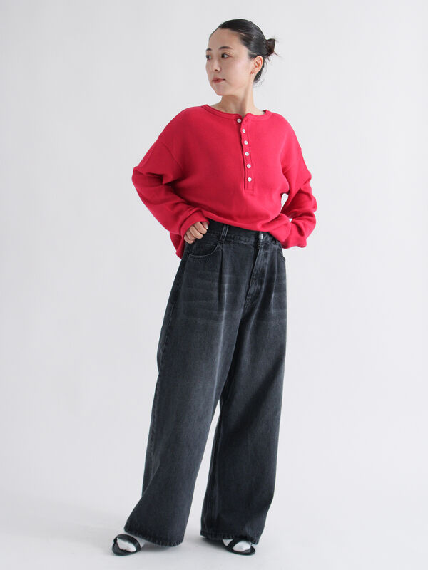 セール】 前後2wayヘンリーネックプルオーバー（ブラック/レッド