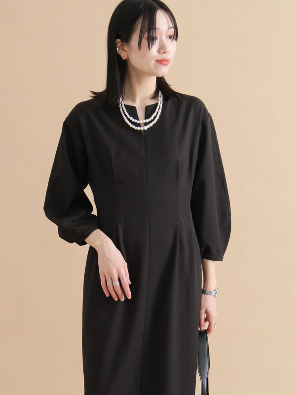 タックワンピース（ブラック/ライトベージュ/ワンピース/ワンピース