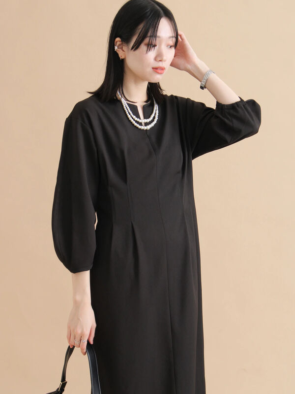 タックワンピース（ブラック/ライトベージュ/ワンピース/ワンピース