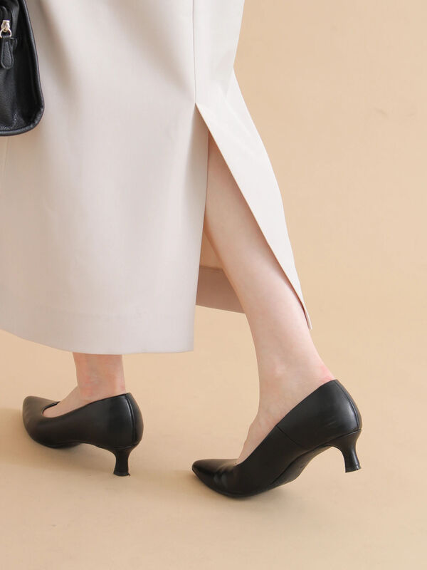 タックワンピース（ブラック/ライトベージュ/ワンピース/ワンピース