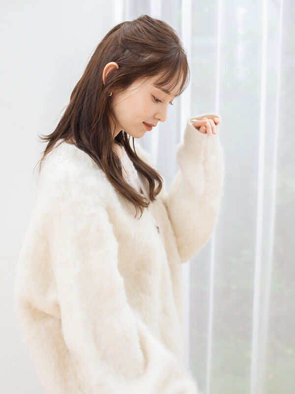 セール】 起毛Vネックカーディガン（オフホワイト/ベージュ/トップス