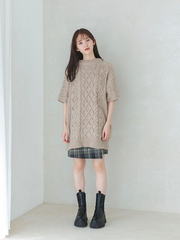 セール】 ケーブル編みニットワンピース（グレー/モカ/ワンピース