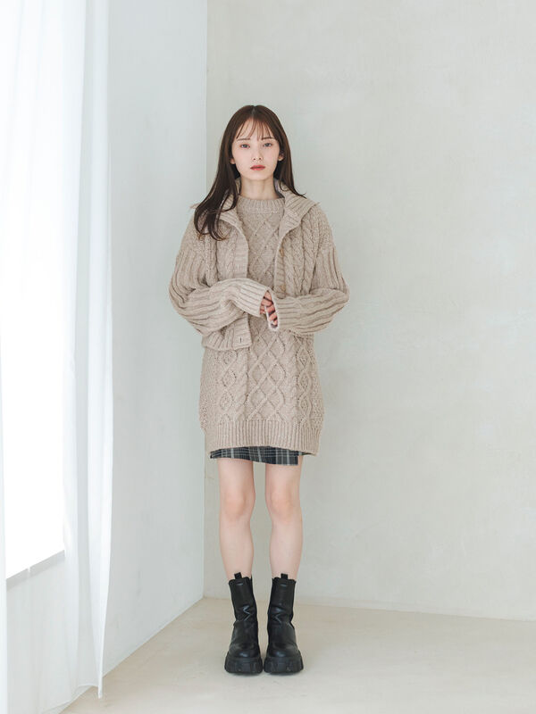 Hugyourskin ダークグレー ケーブルニット キャミワンピース