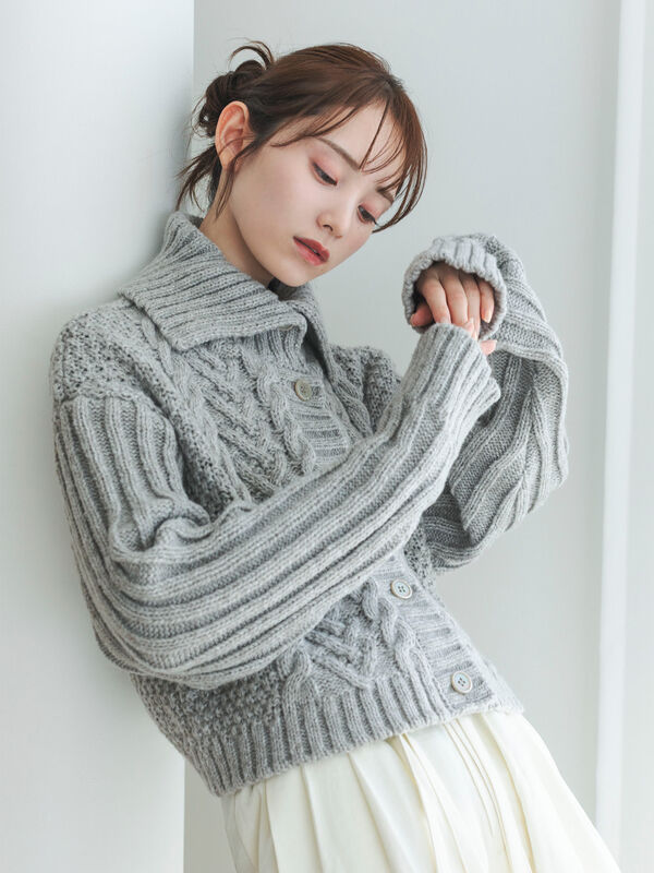 miu miu グレー ケーブルニット カーディガン 38 miu miu グレー ケーブルニット カーディガン 38 グレー カシミヤ