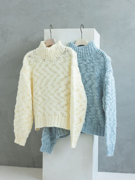 スラブヤーンニットプルオーバー（サックスブルー/キナリ）｜sō4ū（ソウフォーユー）通販