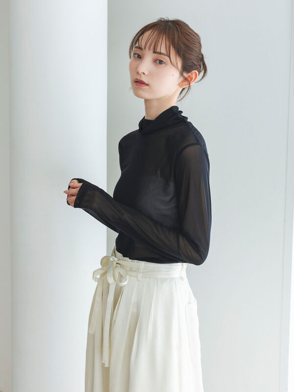 【新品】シアーハイネックカットソー セール】 シアーハイネックカットソー（ブラック/ベージュ/トップス