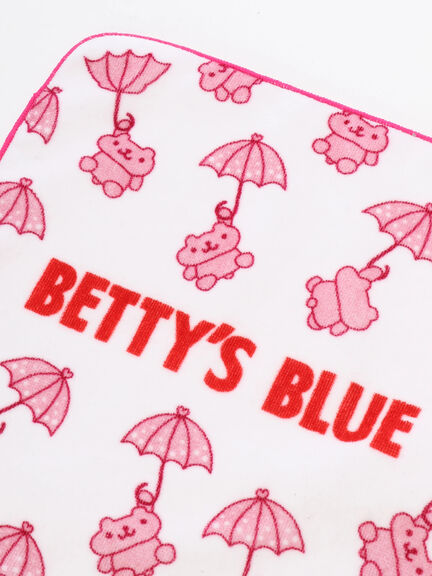 エイミーちゃん総柄ハンカチ（ピンク）｜BETTY'S BLUE（ベティーズブルー）通販