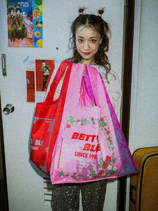 べティーズブルー　エコバッグ　3枚セット べティーズブルー エコバッグ 3枚セット - メルカリ