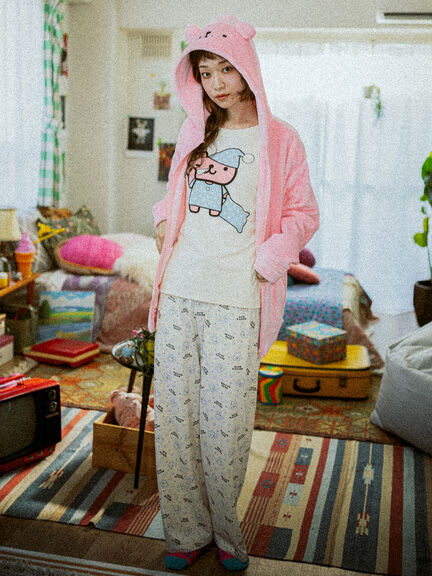 エイミーちゃんプリント ルームウェア（クリーム）｜BETTY'S BLUE（ベティーズブルー）通販