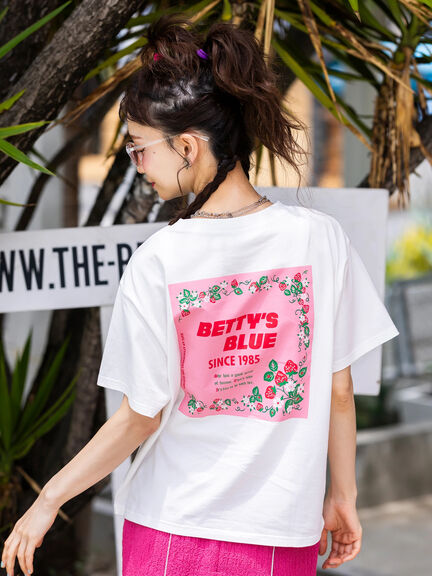 ショッパー柄 バックプリントTシャツ（ピンク/レッド/パープル）｜BETTY'S BLUE（ベティーズブルー）通販