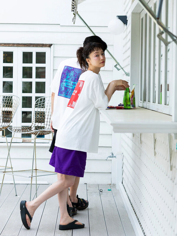 【週末限定￥】ベティーズブルーTシャツ　BETTY'S BLUE　ショッパー付き ショッパー柄 バックプリントTシャツ（ピンク/レッド/パープル