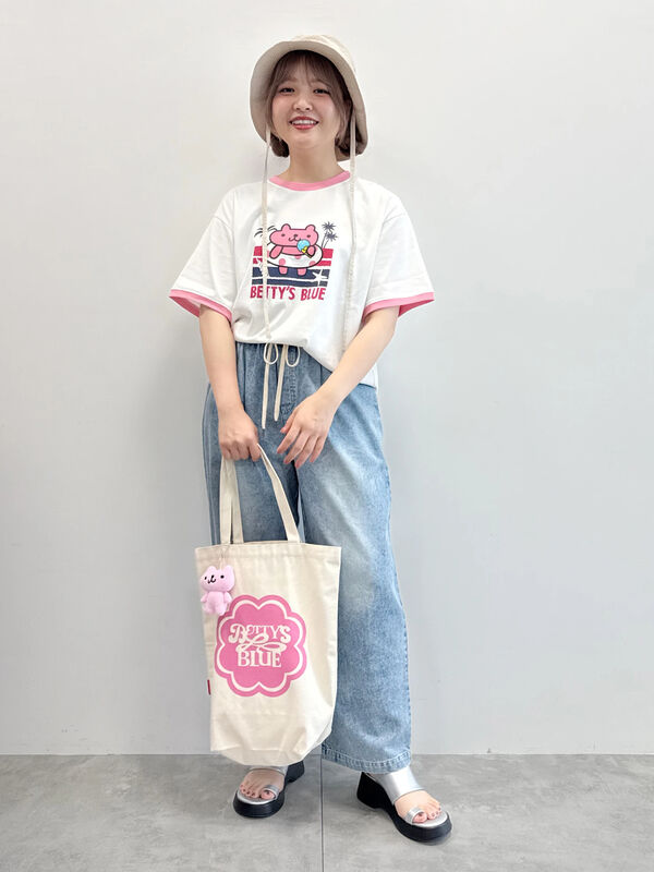 BETTY'S BLUE エイミーちゃん　マグカップ BETTY'S BLUE エイミーちゃん マグカップ BETTY'S BLUE エイミー
