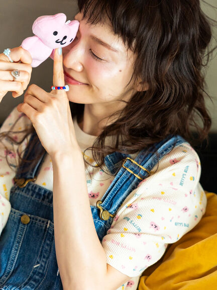 エイミーちゃん総柄プリント ワッフルT（クリーム）｜BETTY'S BLUE（ベティーズブルー）通販