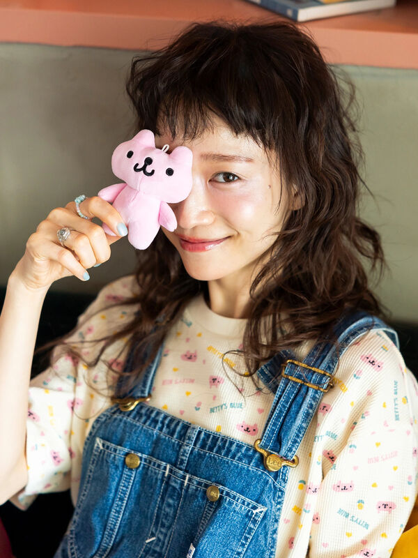 セール】 エイミーちゃん総柄プリント ワッフルT（クリーム/トップス/T