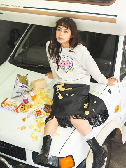 エイミーちゃん プリントプルオーバー（グレー）｜BETTY'S BLUE（ベティーズブルー）通販