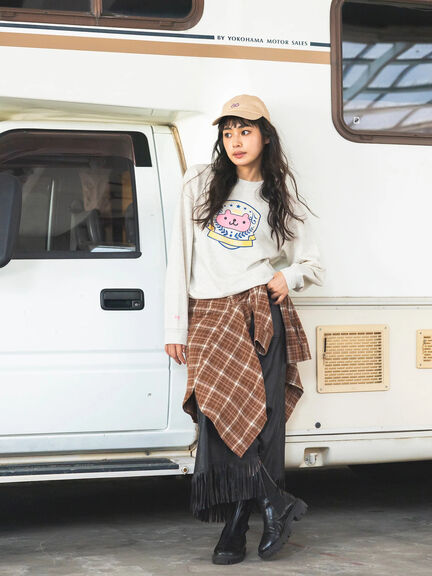 エイミーちゃん プリントプルオーバー（グレー）｜BETTY'S BLUE（ベティーズブルー）通販