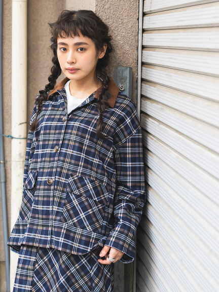 BETTY’S BLUE シャツジャケット（レッド/ネイビー）｜BETTY'S BLUE（ベティーズブルー）通販