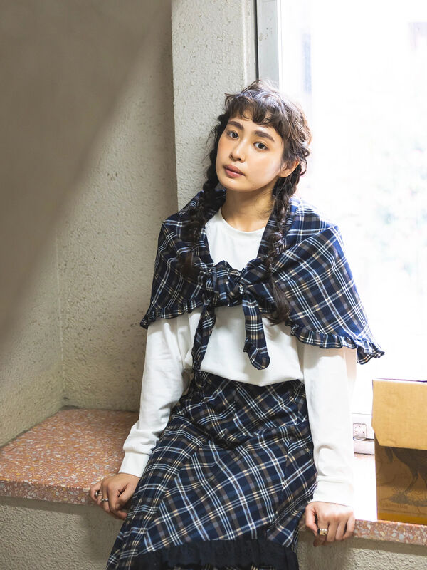 BETTY’S BLUE チェックストール（ネイビー）｜BETTY'S BLUE（ベティーズブルー）通販