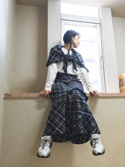 BETTY’S BLUE チェックストール（レッド/ネイビー）｜BETTY'S BLUE（ベティーズブルー）通販