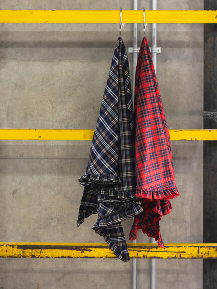 BETTY’S BLUE チェックストール（レッド/ネイビー）｜BETTY'S BLUE（ベティーズブルー）通販