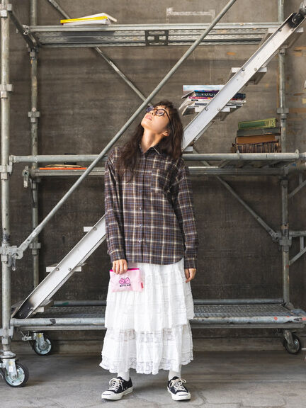 エイミーちゃん フラットポーチ（ピンク）｜BETTY'S BLUE（ベティーズブルー）通販