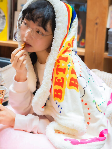 エイミーちゃん もこもこブランケット（クリーム）｜BETTY'S BLUE（ベティーズブルー）通販