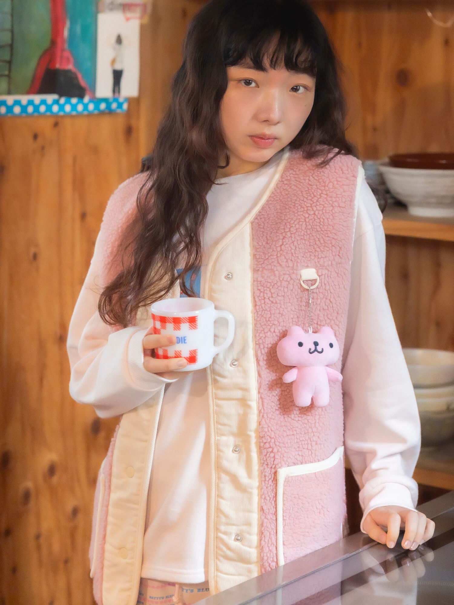 大人サイズ　フリース ベスト ベージュの熊柄　もこもこ　ふさふさ　暖かい　男女可 01_001.jpg?img_width=750