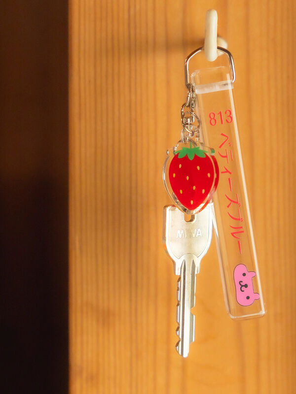 セール】 BETTY'S BLUE ホテルキーホルダー（ピンク/雑貨/その他雑貨