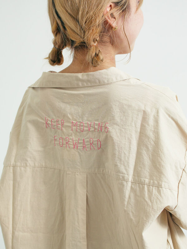 セール】 ロゴ刺繍入りオーバーシャツ（ベージュ/カーキ/ブルー