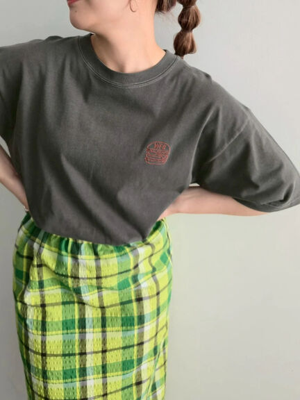 food刺繍Tシャツ（オフホワイト/チャコールグレー/ブラウン/イエロー/ブルー）｜SM2（エスエムツー）通販
