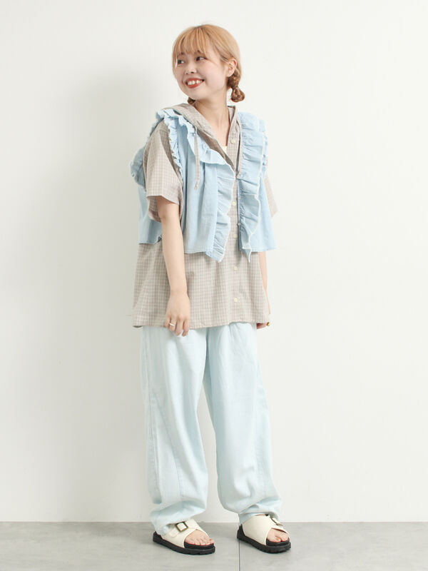 セール】 デニムフリルベスト（ブラック/サックスブルー/ブルー