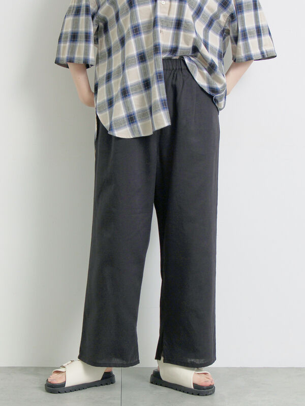 セール】 [接触冷感]裾スリットテーパードパンツ（ブラック/ベージュ