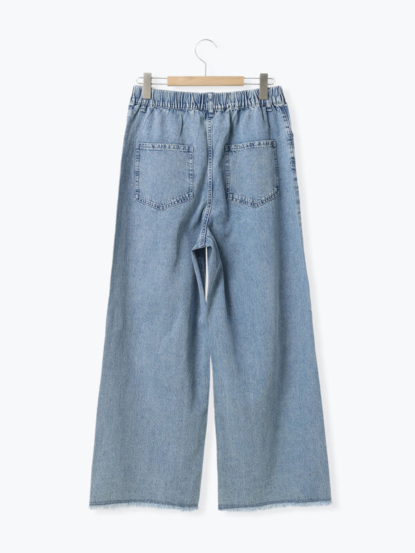 マサです セール】 ダメージデニムイージーパンツ（オフホワイト/サックス