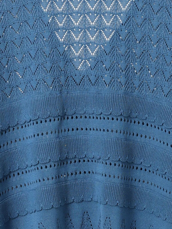 セール】 透かし編みフリル切替VネックZIPカーディガン