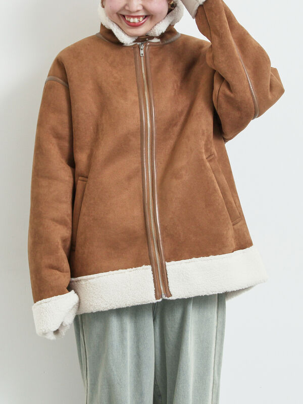 暖かい☆ 美品　ブレンへイム　ラムレザー　ベージュ セール】 フェイクムートンフライトジャケット（ベージュ/ブラウン